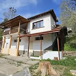 度假居 къща чипровка *