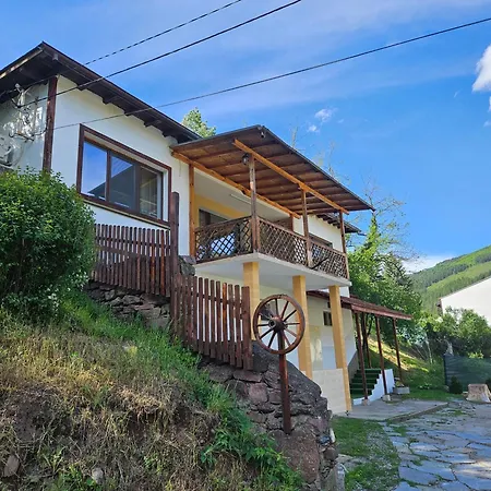 къща чипровка Сasa de vacaciones